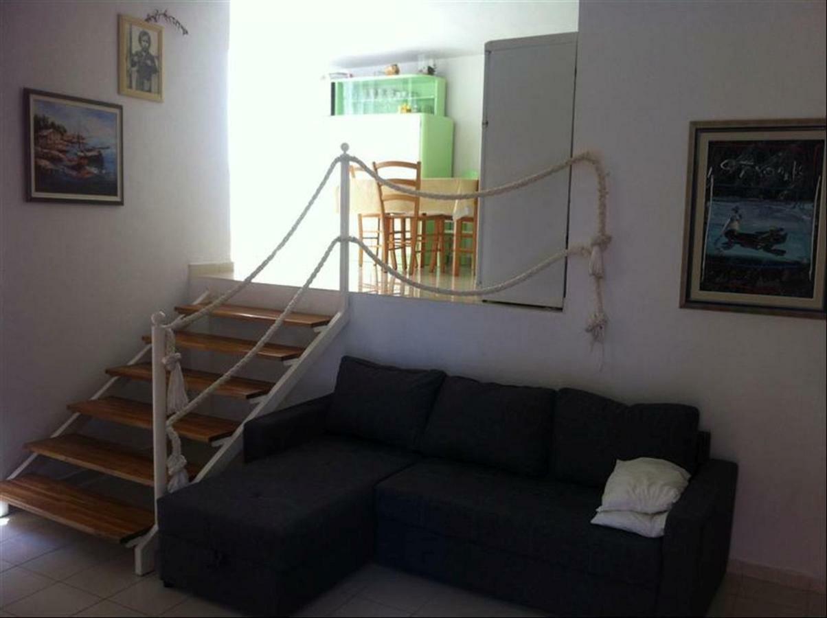 Tutini Dvori Apartment Primosten Bagian luar foto